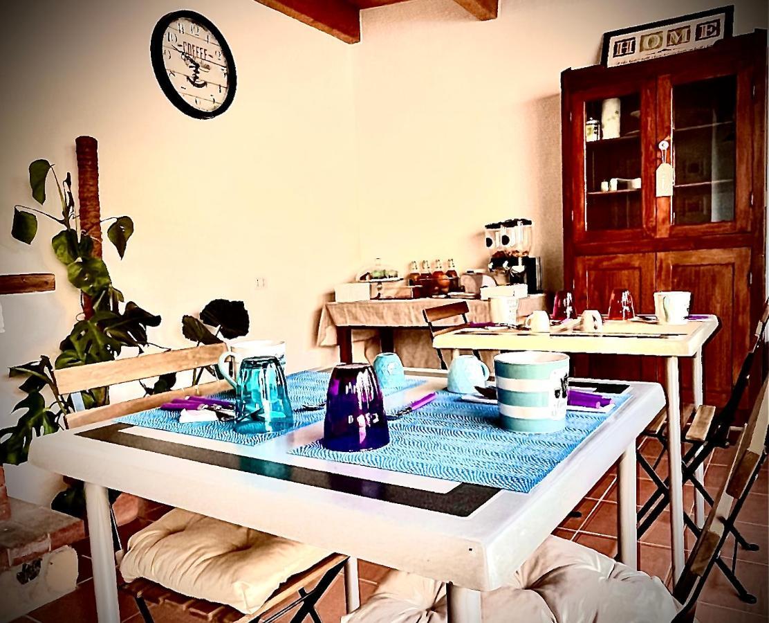 B&B Le Pavoncelle Sarde Flumini di Quartu Buitenkant foto